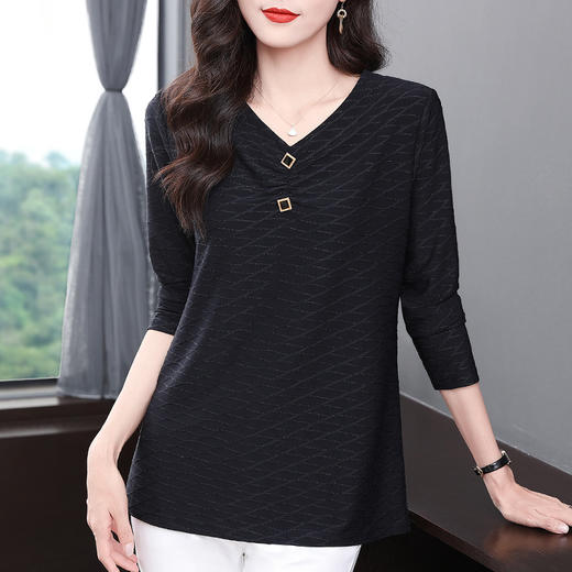 长袖t恤女春秋2026年新款大码女装V领打底衫中年妈妈宽松显瘦上衣 商品图1