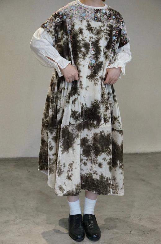 Aodress丝绒刺绣连衣裙 商品图0