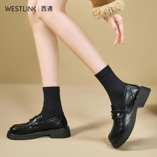 西遇一脚蹬乐福鞋女新款秋季百搭复古法式单鞋黑色厚底小皮鞋K0057309 商品图3