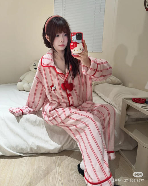 野兽派HelloKitty珊瑚绒家居服睡衣1029 商品图6