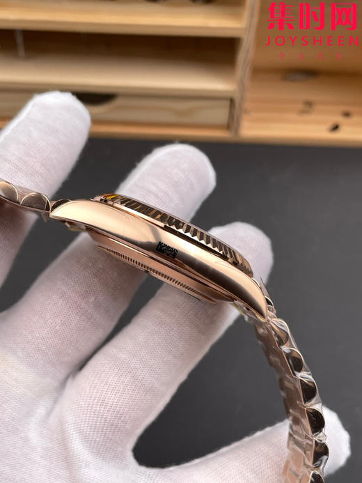 CBD配重版 V9版 重量200克+ 劳力士星期日历型系列 日志40mm 玫瑰金 橄榄绿罗马
款式：男士腕表 商品图5