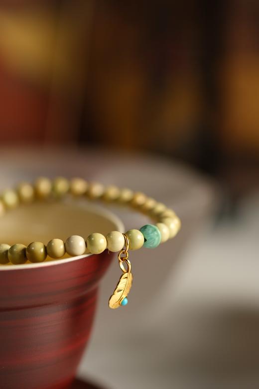 米马独家手工设计 天然原矿高净度绿松手串  卡5+ 商品图1