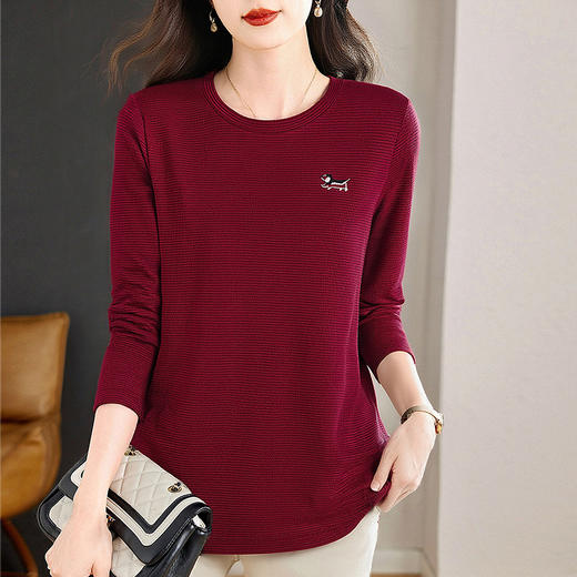 圆领长袖t恤女2026年新款春季爆款红色上衣中长款打底衫大码女装 商品图0