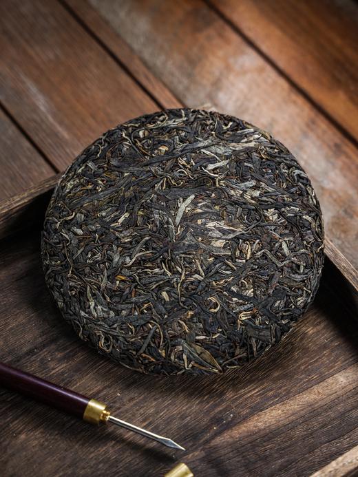 11月6日中午12点【曼派高杆之王】2025年春茶仟年荒野古茶，曼派之外再无高杆，以百元价格抵万元价格的品质357克/饼 商品图2