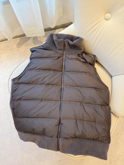 暖暖小确幸|轻盈立领拼接羽绒马甲 商品图6