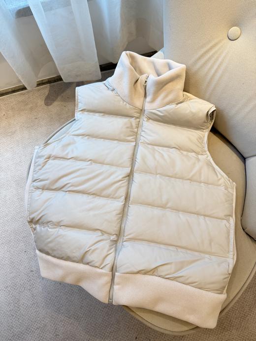 暖暖小确幸|轻盈立领拼接羽绒马甲 商品图4