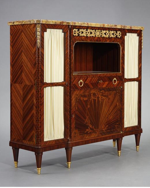 独角鹿西洋古董 1890年代法国家具名坊SORMANI签名出品路易十六风格铜鎏金雕饰嵌大理石台面硬木玻璃柜 商品图2