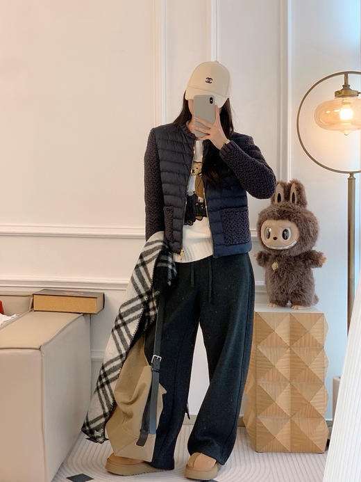 115-4 极限特惠 轻薄款 拼接羽绒服 商品图3