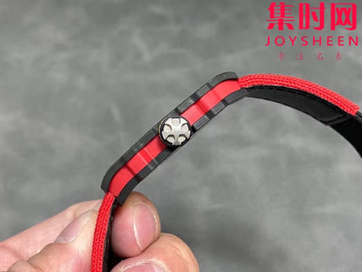 【贵重物品】只适合高端玩家 理查德米勒RM67-02 V3版 震撼登场！男士腕表 德国配色 一体机 摆轮会动 商品图4
