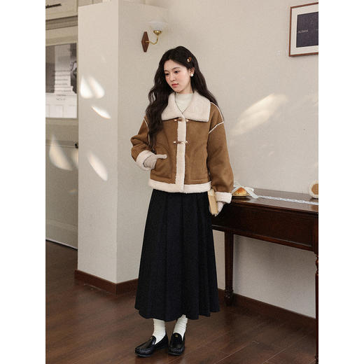 鹿向南「枫糖拿铁」棕色麂皮绒翻领短外套冬季新款复古百搭上衣女 商品图2