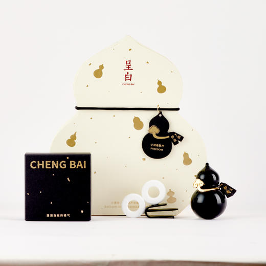 呈白葫芦车载香薰 商品图0