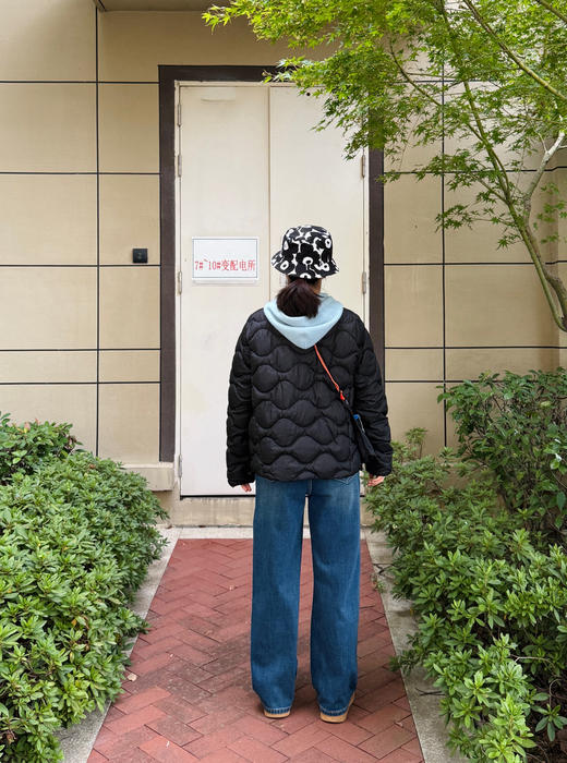 25秋冬--长腿磨毛直筒四面弹高腰牛仔裤【包邮+三天无理由退换】 商品图5