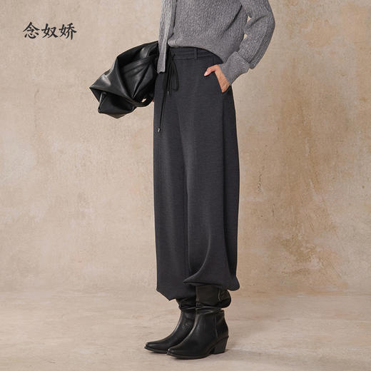 【商场同款】CNT5017  “ 2色暖绒长腿裤  ”细腻的绒毛层有效锁温 自在无拘直筒裤型 商品图4