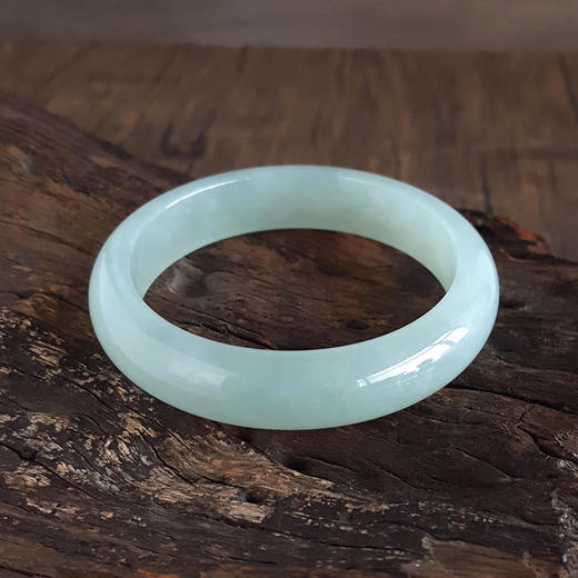 【天然正品】A货翡翠天然精品细腻无杂裂糯冰种晴底绿55号翡翠手镯54.9MM女士201025NJM37 商品图3