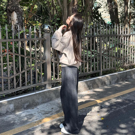 25年新款【喵小仟 加绒直筒糯米裤】弹力高腰 垂感遮肉 柔软面料 高腰阔腿版型 加绒加厚 密实保暖 商品图9