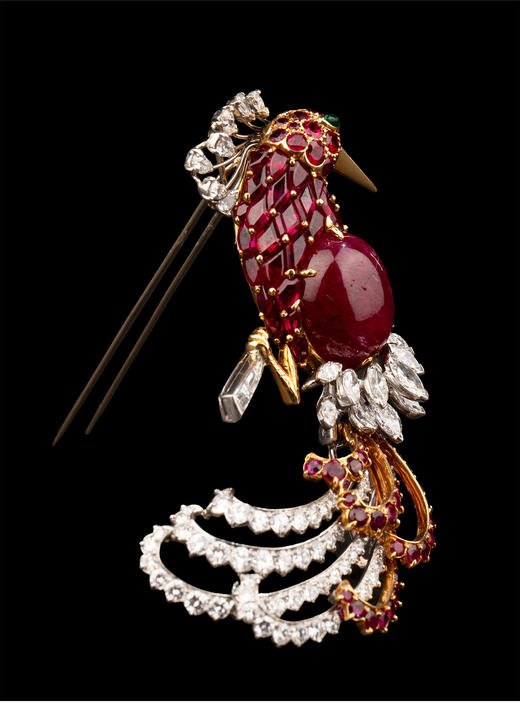 独角鹿西洋古董 1950年代英国出品18K黄金及铂金镶嵌红宝石祖母绿及钻石天堂鸟造型胸针 商品图2