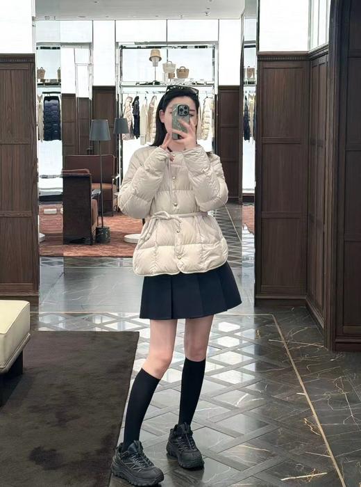 Monc  2025新款Caramagne女士腰带短款羽绒夹克 商品图6
