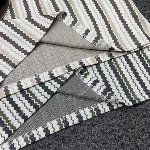 日单正品春秋款 兔子头 女士高尔夫长袖
两个色，浅色0 1码，深色1 2码各一件
0码胸围86 1码胸围90 2码胸围94 商品图5