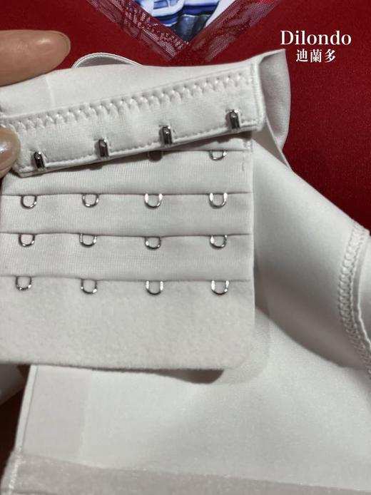 无痕轻薄透气聚拢杯透气提拉侧收不勒紧稳固舒适 商品图6