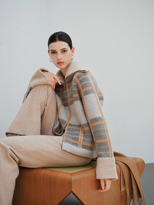 【格纹撞色羊绒外套】羊绒世家秋冬新品女士翻领针织外套舒适保暖开衫 商品图1