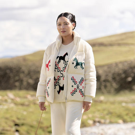 手工哈尼绣羊绒羽绒服  SJF97W238N 商品图4