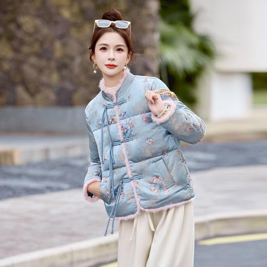 新中式国风羽绒服，洋气盘扣气质提花白鸭绒外套HR-YJLY86808 商品图1