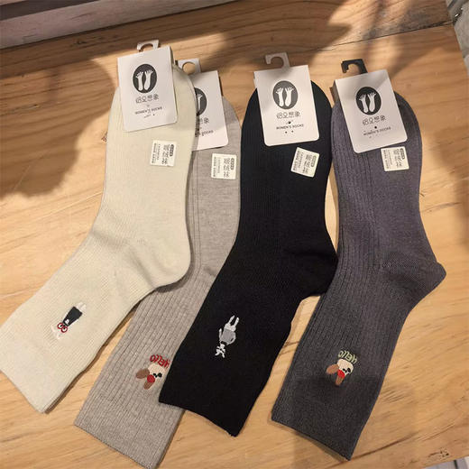韩系简约刺绣动物暖绒袜-纪念日百货门店同款165296348 商品图0