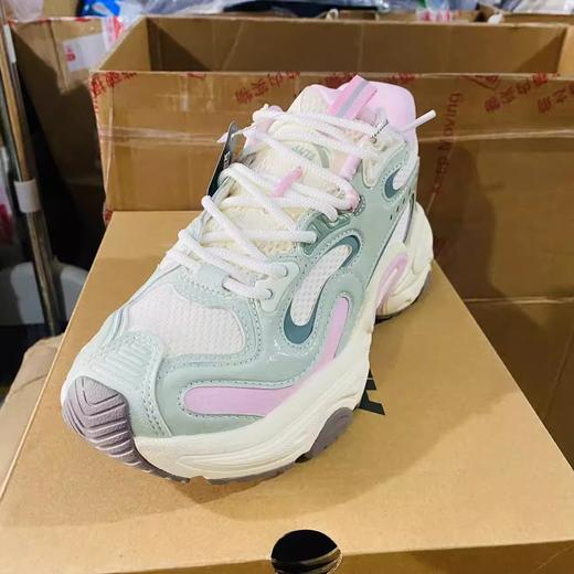 安踏2025年春季新款女休闲鞋运动鞋厚底鞋子增高女鞋122518851 商品图4