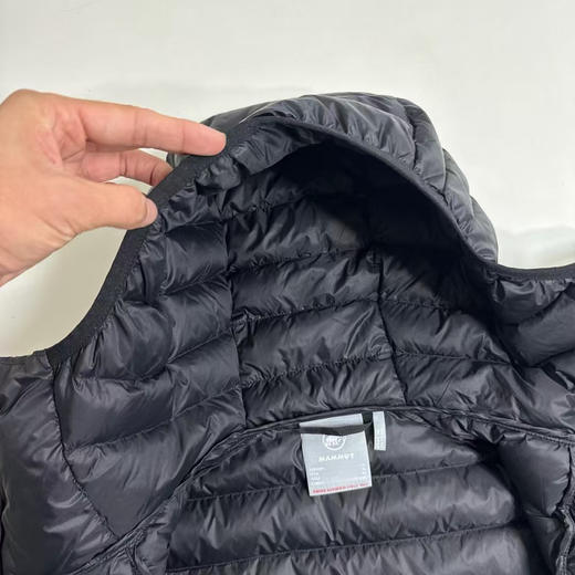 原单正品 Mammut猛犸象Broad Peak IN 800蓬排骨连帽羽绒服

藏青/黑色 S-XXL 商品图8