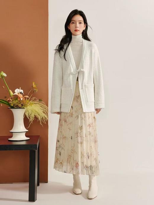 茵曼 新中式开衫毛衣女冬199.9元（线上线下同步在售，不一定有货，介意勿拍）626861-NT 商品图0