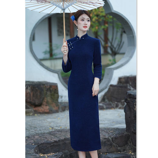 纯色水貂绒长款大码旗袍，复古国风中老年女士长袖旗袍GX-801322 商品图1