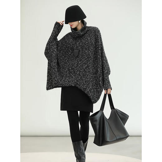 COCOBELLA时尚高领混色毛衣女冬蝙蝠袖软糯宽松针织衫MZ3282 商品图1