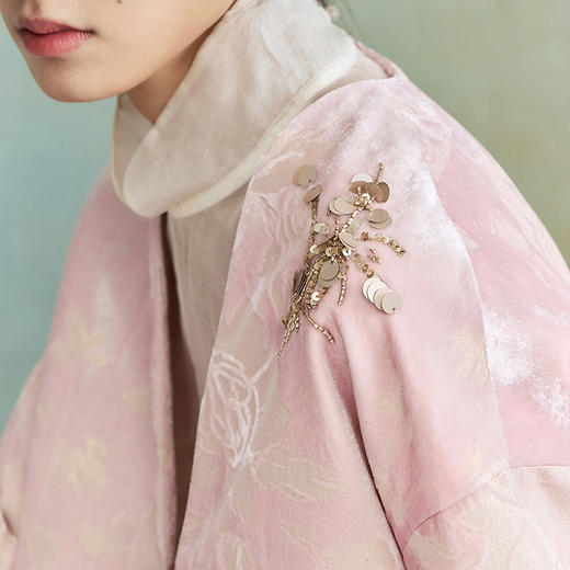 【林栖设计小店】粉色外套新中式丝绒烧花钉珠绣花2026早春新款上衣开衫女1961037 商品图6