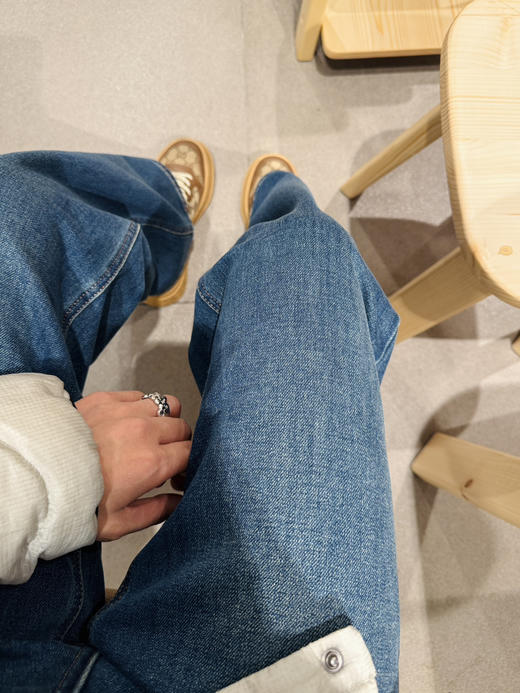 25秋冬--长腿磨毛直筒四面弹高腰牛仔裤【包邮+三天无理由退换】 商品图9