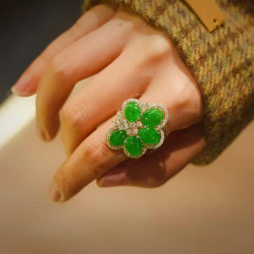 龢盒原创 超美的翡翠蛋面拼花镶钻大戒指 商品图2