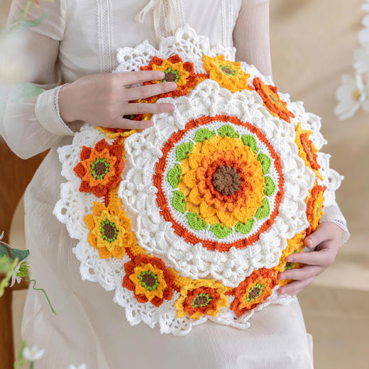 苏苏姐家向阳花抱枕手工DIY家居钩针毛线4股牛奶棉自制材料包 商品图2