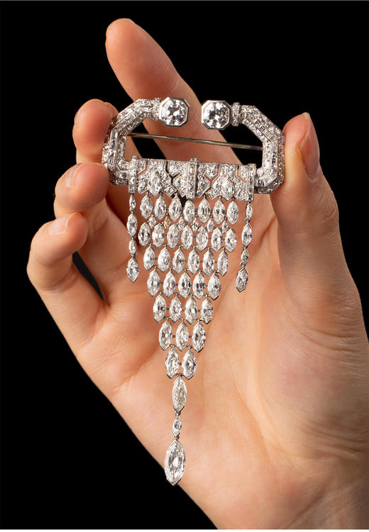 独角鹿西洋古董 1930年代法国出品装饰艺术风格铂金镶嵌钻石流苏珠帘造型胸针 商品图2