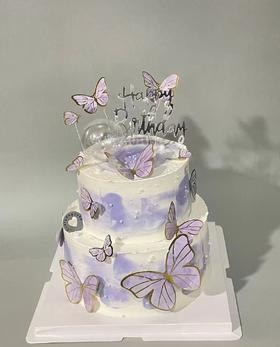 简约蝴蝶-双层蛋糕