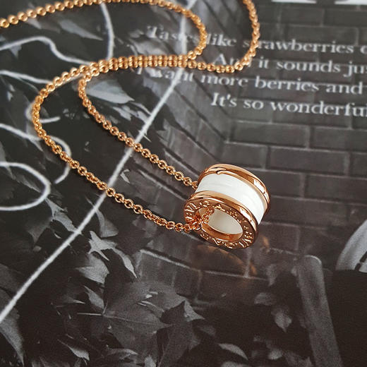 【95新】BVLGARI宝格丽B.ZERO1系列34608218K玫瑰金白陶瓷弹簧项链231025AK11 现售价：8800！ 商品图1