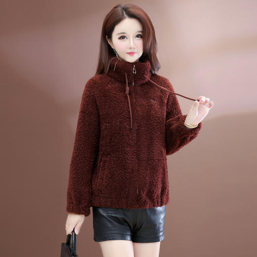 QYM 25YS48-1时尚皮毛一体外套仿羊羔绒外套时尚保暖洋气上衣 商品图2