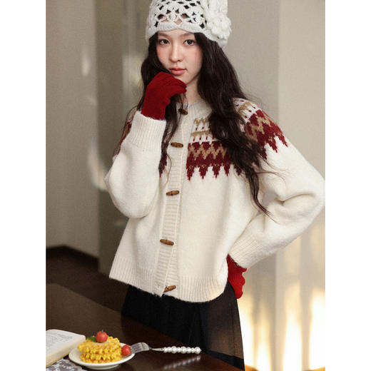 鹿向南「费尔岛小镇」杏色长袖开衫毛衣秋冬季时尚宽松外搭上衣女 商品图3