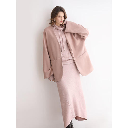 COCOBELLA粉色休闲A字半身裙女弧形下摆25秋冬针织长裙HS3163 商品图3