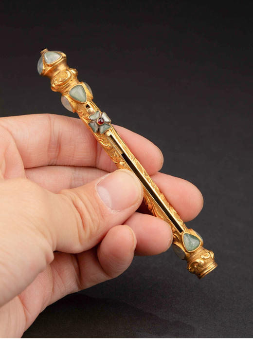 独角鹿西洋古董 1860-1870年代欧洲出品洛可可风格月光石及红宝石镶嵌花叶纹18K黄金精雕铅笔杆 商品图2