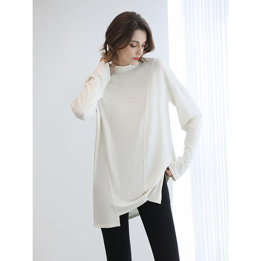 COCOBELLA不规则针织衫秋冬抗静电吸湿发热白色高领打底T恤UT0005 商品图3