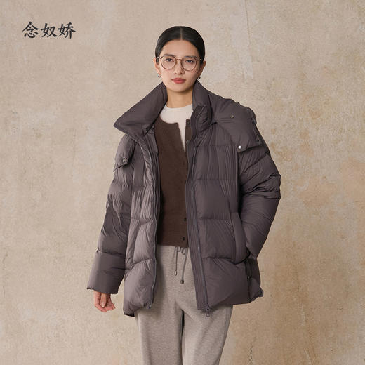 【商场同款】CNO5041 “ 云感面包羽绒服 ” 优雅的紫褐色智性满满 90白鹅绒轻暖不压身 商品图9