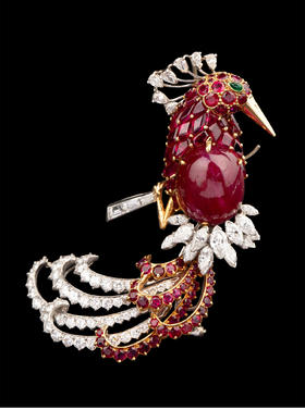 独角鹿西洋古董 1950年代英国出品18K黄金及铂金镶嵌红宝石祖母绿及钻石天堂鸟造型胸针