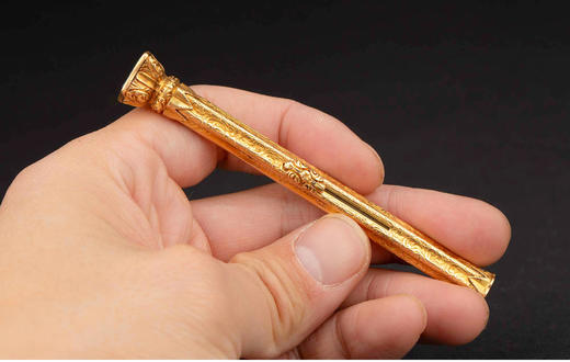 独角鹿西洋古董 1870年代英国名坊Sampson Mordan签名出品血滴石火漆印章装饰卷叶纹黄金精雕笔杆 商品图1