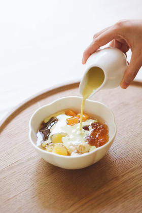 招牌 | 姜黄燕麦奶暖汤