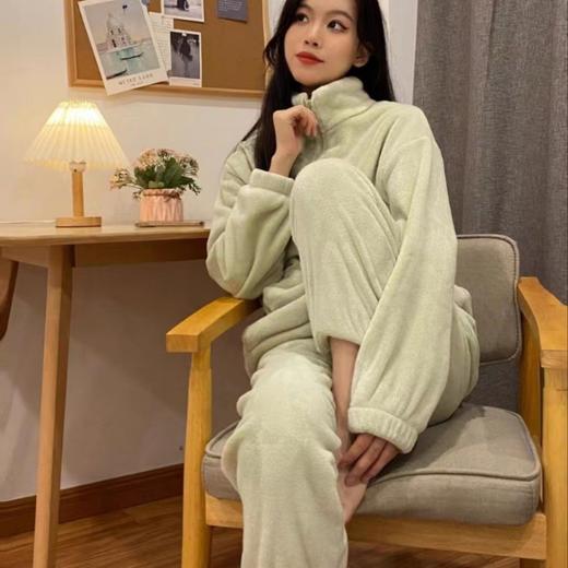 拉链家居服暖暖套装新款冬季简约加厚保暖休闲运动珊瑚绒睡衣套装 商品图0