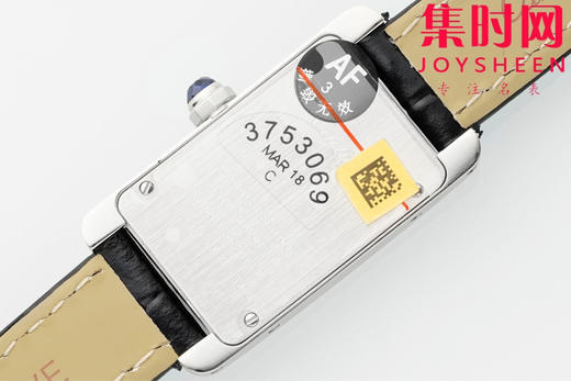 创意与美学之作—AF卡地亚Tank坦克系列 美国坦克小号 女士腕表 跨越时代的风格力量 表盘尺寸：35.4*19.4mm 商品图5